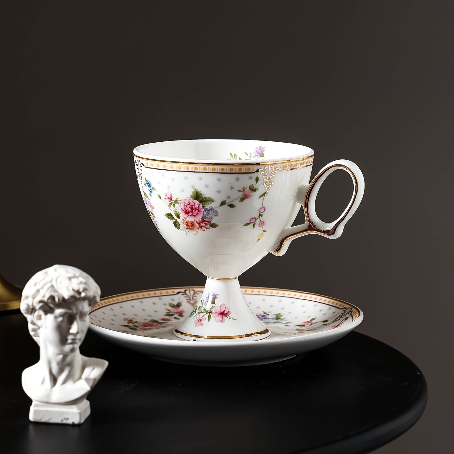 2pcs/set, luxurious and fashionable coffee cup and saucer, 1 cup and 1 saucer, 7.44oz tea cup and saucer, suitable for breakfast, tea party, afternoon tea, home, garden, restaurant, etc. water cup, summer and winter drinkware, exquisite gift